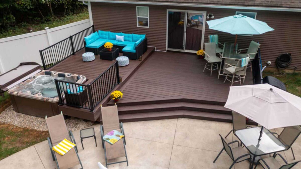 Design, write investor ready saas and ai startup pitch decks ... - Fiverr